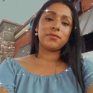 Meet your Posher, Ana